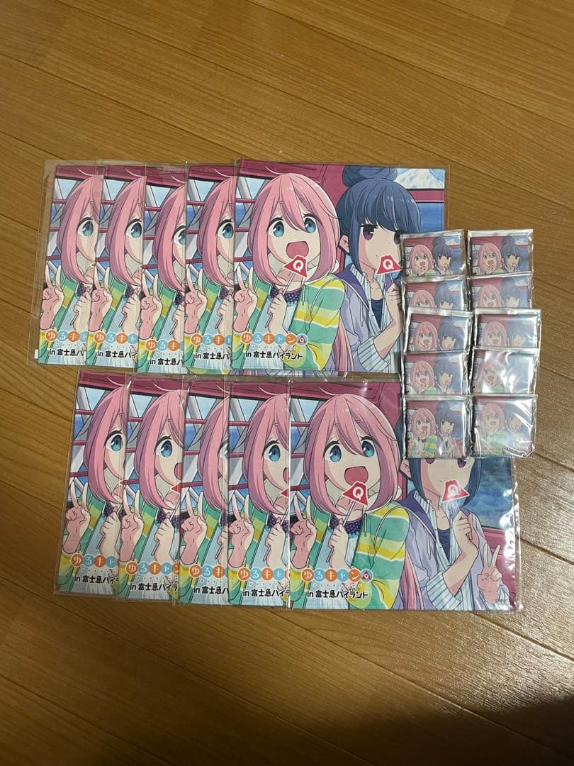 ✨大量まとめ売り‼️10セット組　缶バッジ＆タオルセット　ゆるキャン△✨ ゆるキャン』 『ゆるキャン△』缶バッジセット キャラクターグッズ