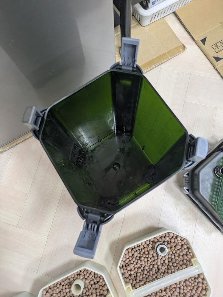 EHEIM eXperience 250 外部フィルター 60HZ 西日本用