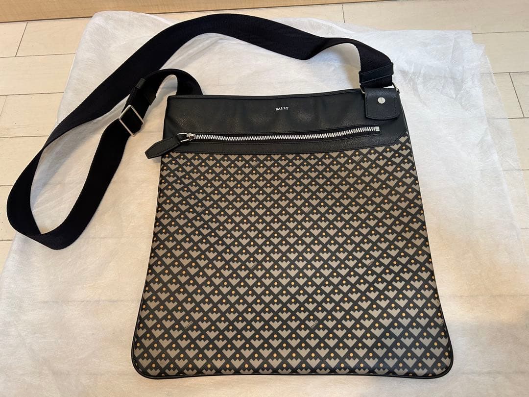 【超レア】BALLY ショルダーバッグ Bally（バリー） バッグ ショルダーバッグ メンズ Code クロスボディ
