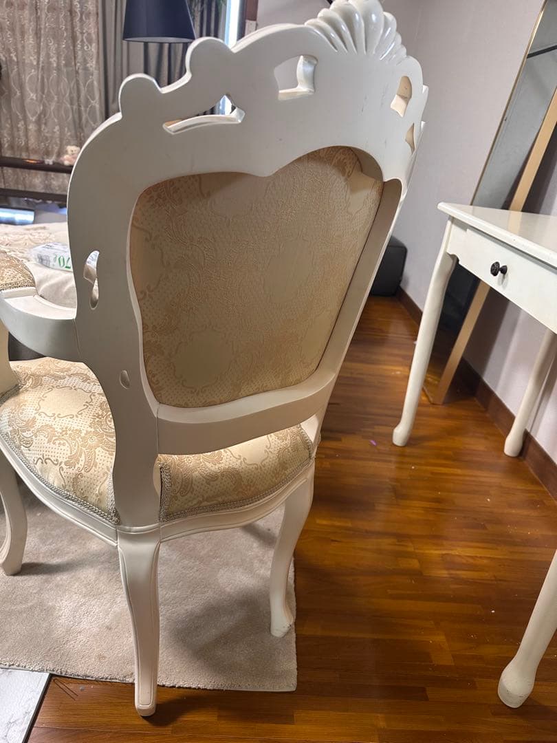 ネイルテーブル ロココ 椅子