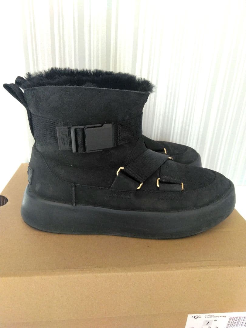 UGG W CLASSIC BOOM BUCKLE 24㎝ USA7