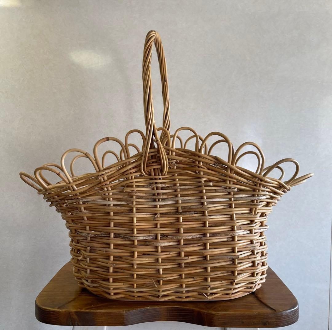 takayokatayama さん　オーバル型かごバッグ オーバル蓋付バッグ (NAB531) Rosily(ロージリー) バリ島 アタバッグ