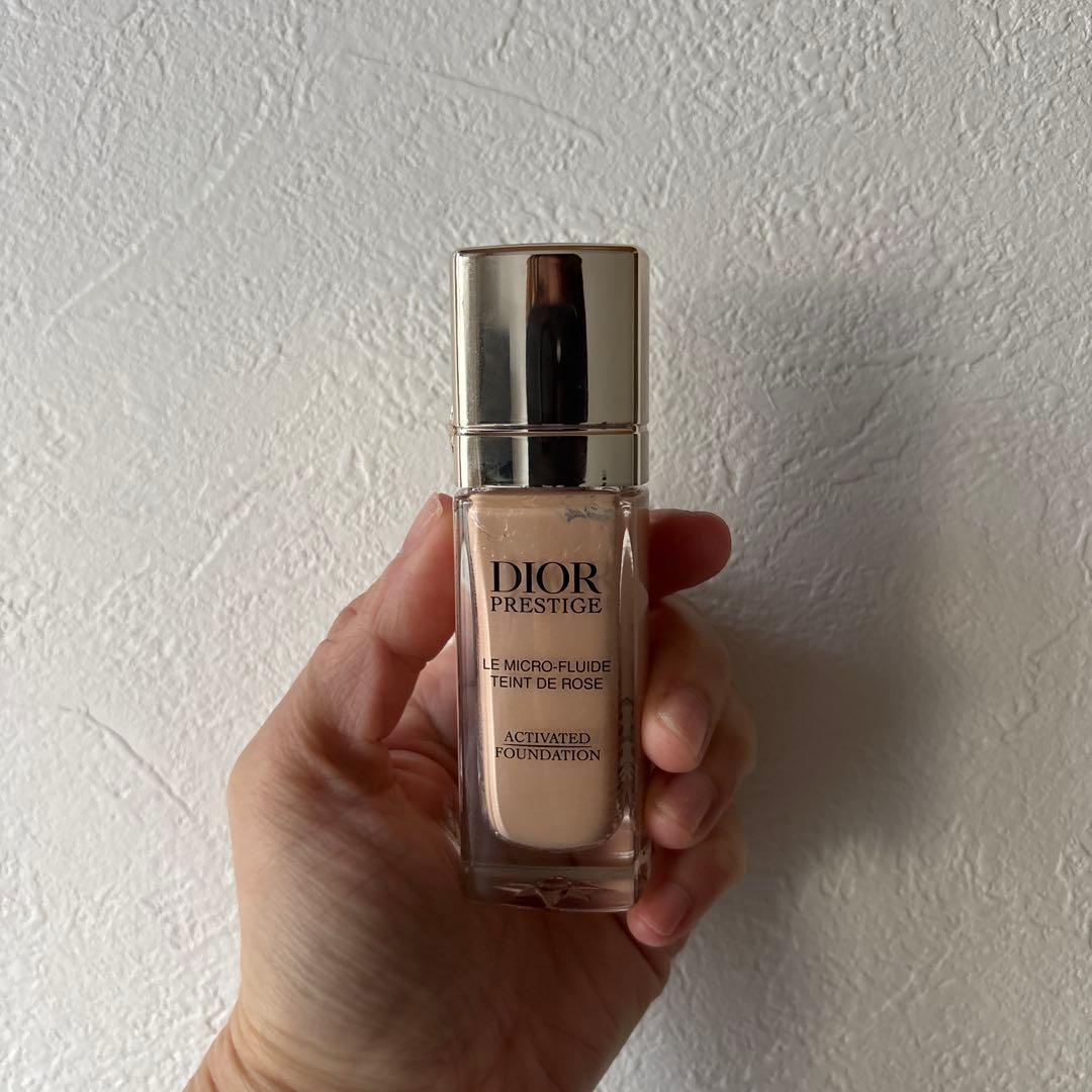 ディオール　プレステージルマイクロフルイドタン1N ニュートラル ディオール / プレステージ ル マイクロ フルイド タン 1N