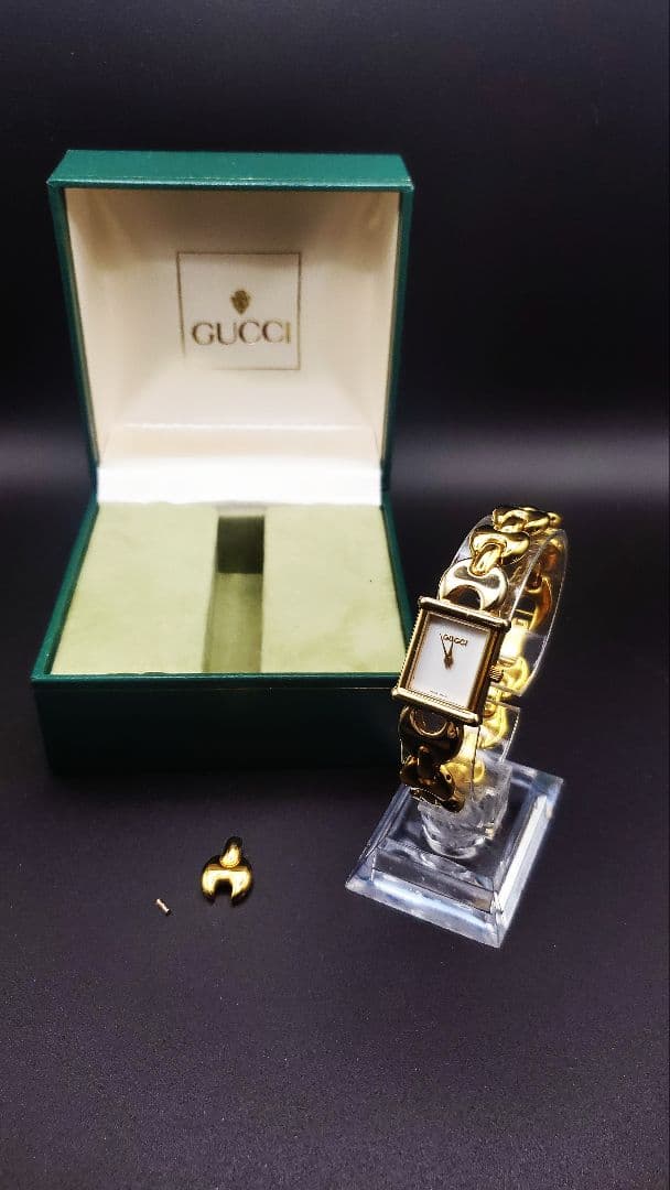 y*a様 【稼働品】箱付き。　グッチ　GUCCI 1800L 。 クォーツ ホワ Yahoo!オークション -「gucci(グッチ) 腕時計 1800l レディース 白」の