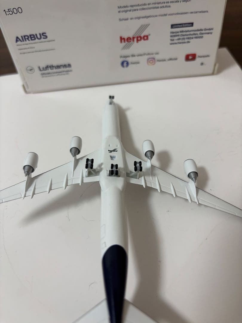 ルフトハンザ A340-600 herpa 1/500 - メルカリ