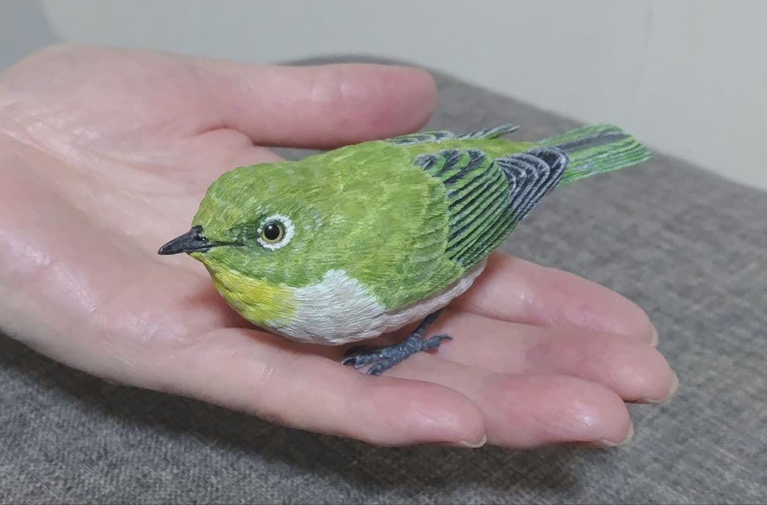 バードカービング　\"メジロ”