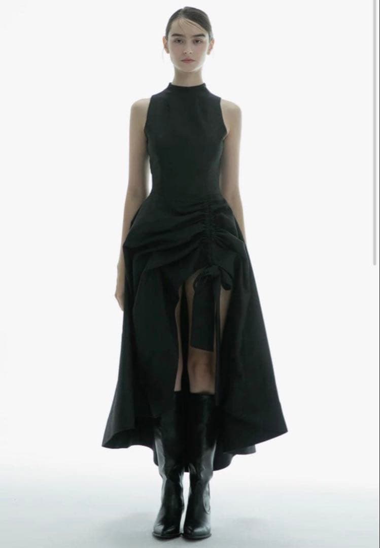 theredthread V slit long dress fog - メルカリ