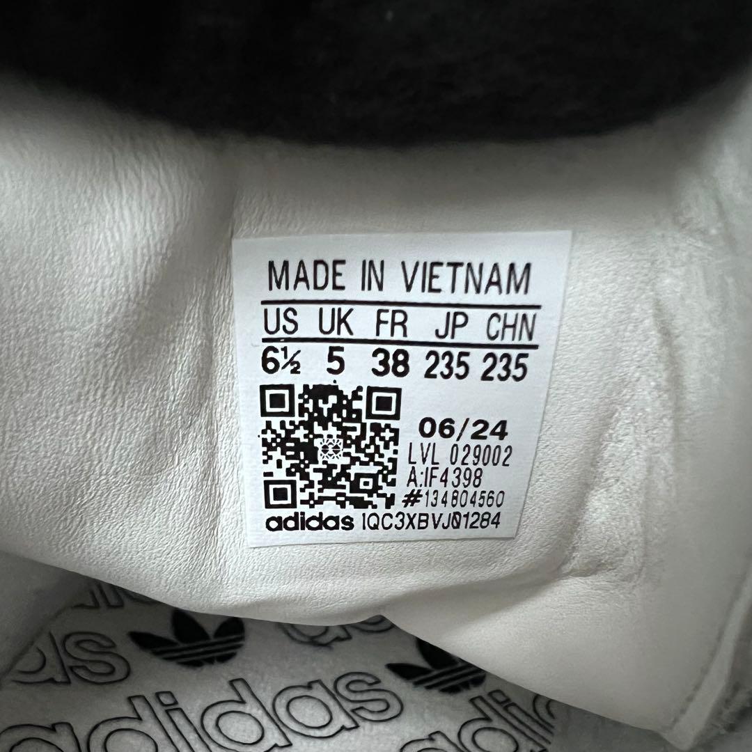 ◇極美品・23.5cm◇アディダス　サンバ OG 花柄刺繍モデル ホワイト