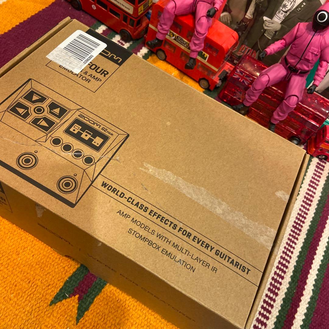 ZOOM G2 FOUR 傷なし 極美品 値下げ不可 G2 ZOOM FOUR 傷なし 極美品