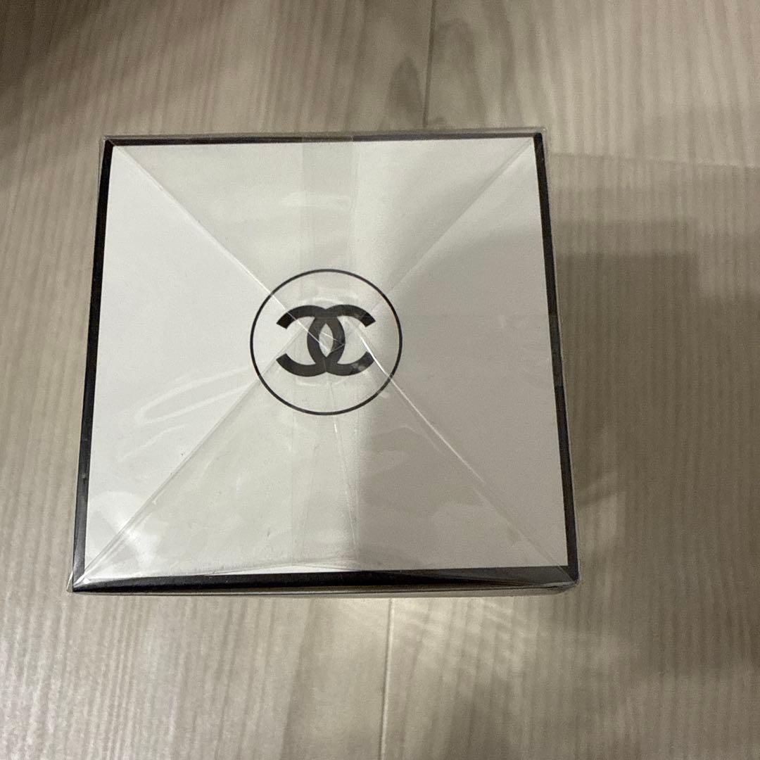 ✩︎⡱CHANEL N°5 ザホワイトゴールドボディオイル 限定品