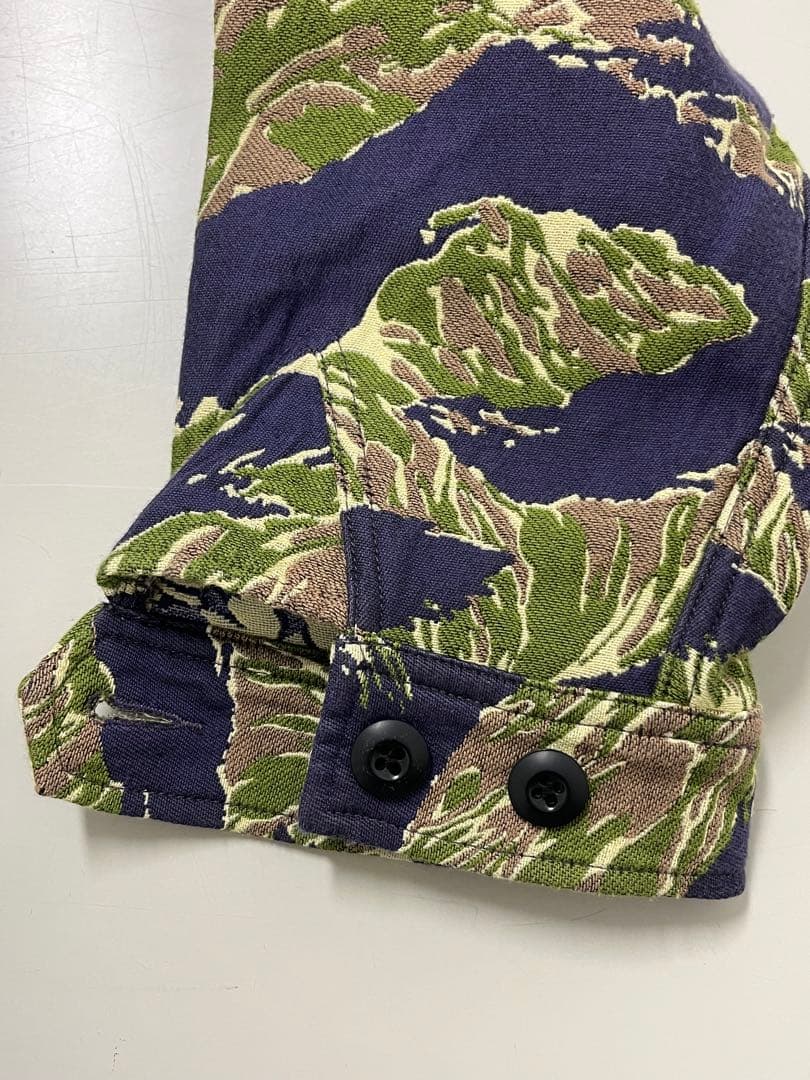 BEAMSPLUS タイガーストライプジャケットジャガード織 - メルカリ