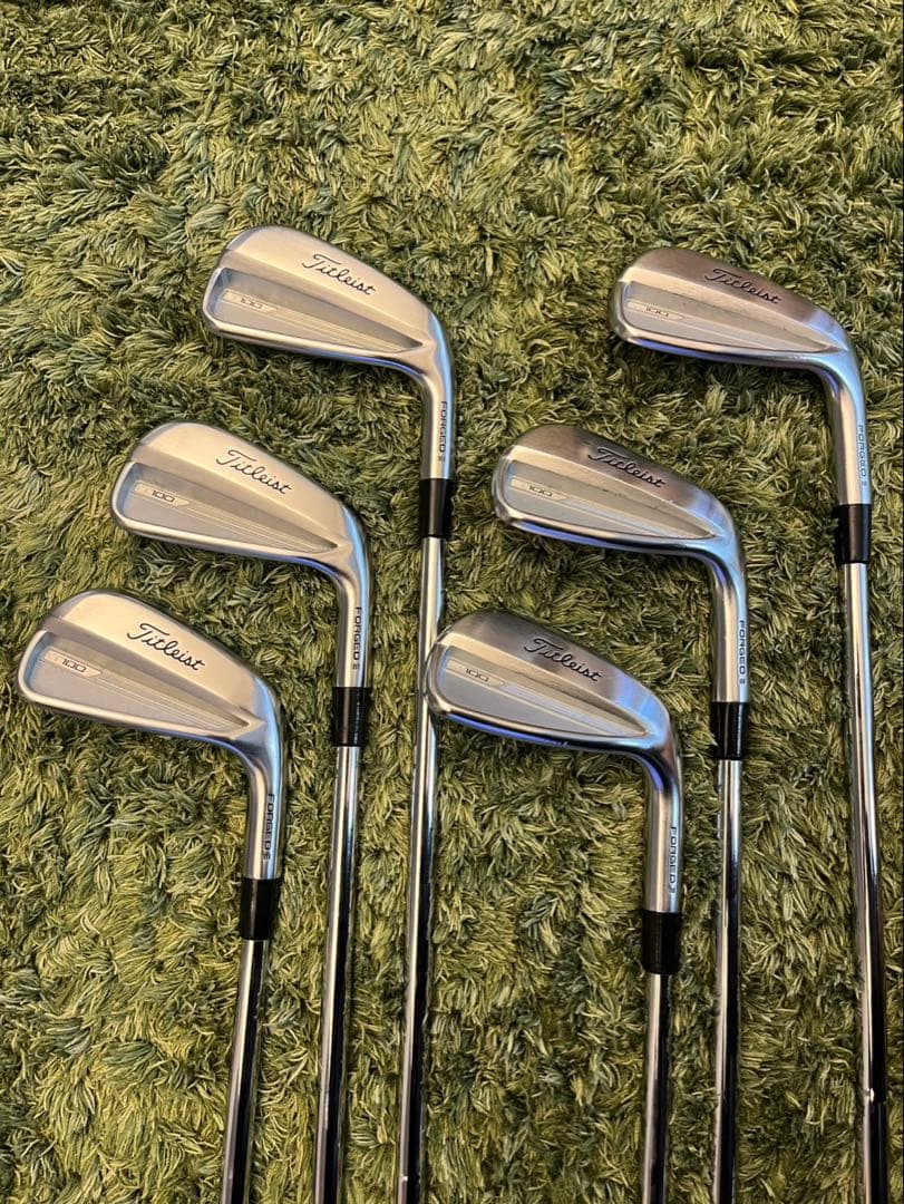 タイトリスト　Ｔ100アイアン(2023)5〜P DGツアーイシューs200 Titleist T100 2023 Irons w/ Steel Shafts | PGA TOUR Superstore