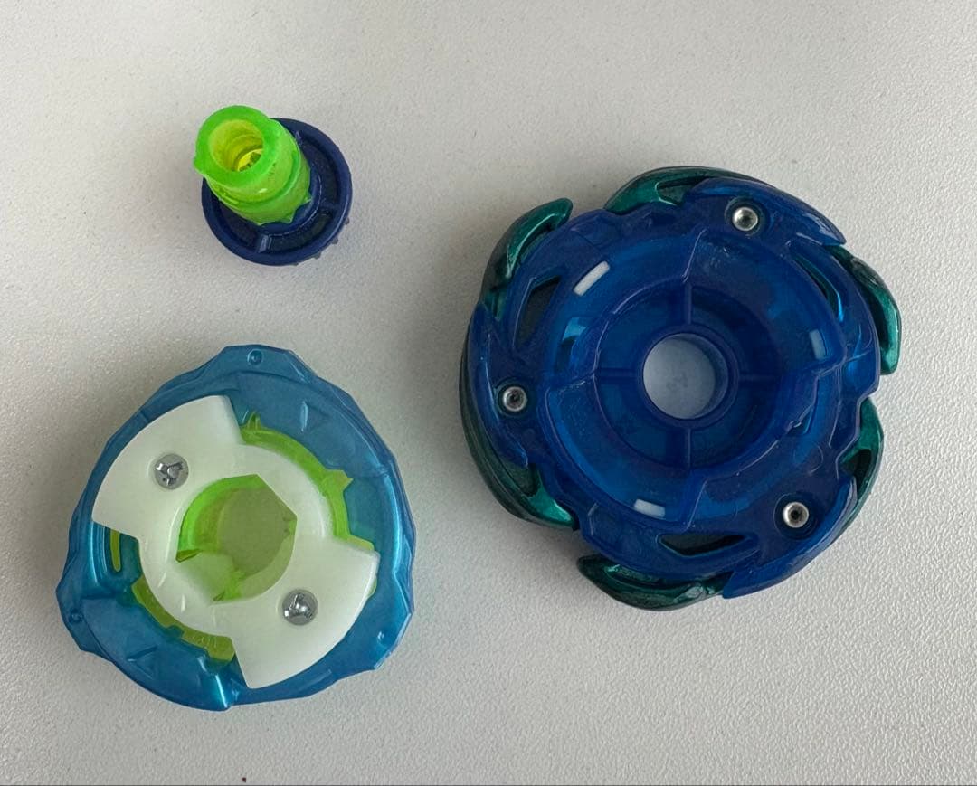 ベイブレードX エアロペガサス 中古品 37.74g その2 ちょい傷 - メルカリ