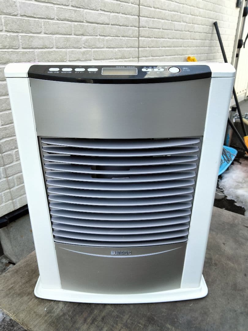 札幌発サンポットFF温風石油ストーブ！品番「FF‐632TL」2011年式中古品