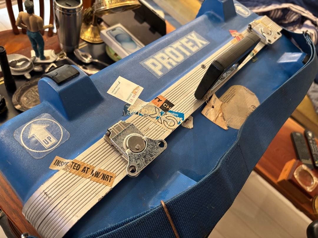 1980s VINTAGE・PROTEX・HARD・CASE 16