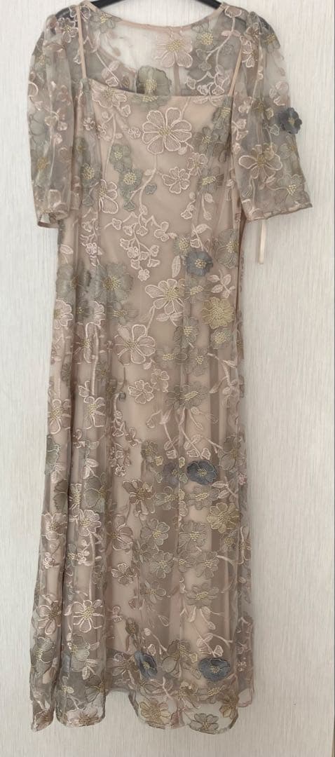 オケージョンワンピース　刺繍デザイン キャミ、ボレロ2点セットパーティードレス 花柄刺繍 レースボレロ キャミワンピース 2点セット パーティー