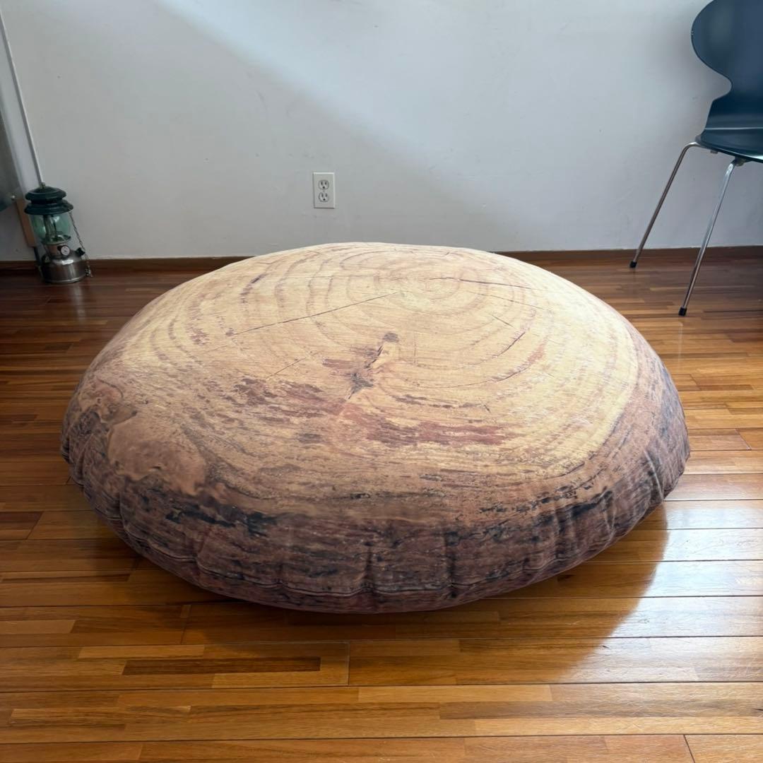 Mero Wings Forest Tree Pod 特大 メロウイングス illuminating horoeka tree pod hangs above redwood forest in new