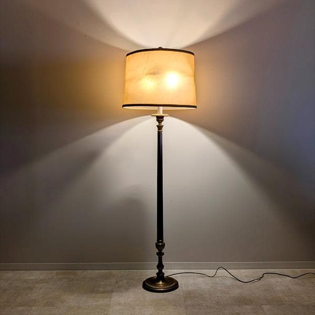 山菊工芸2灯フロアランプ（1986年製） - メルカリ