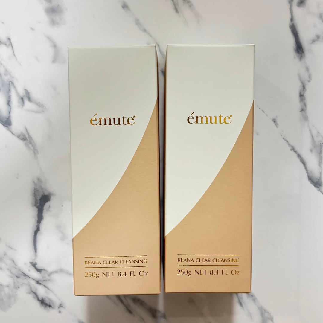 エミューテ　毛穴　クリアジェルクレンジング　2本 emute】初回導入セットの通販・卸売り | アイラッシュガレージ