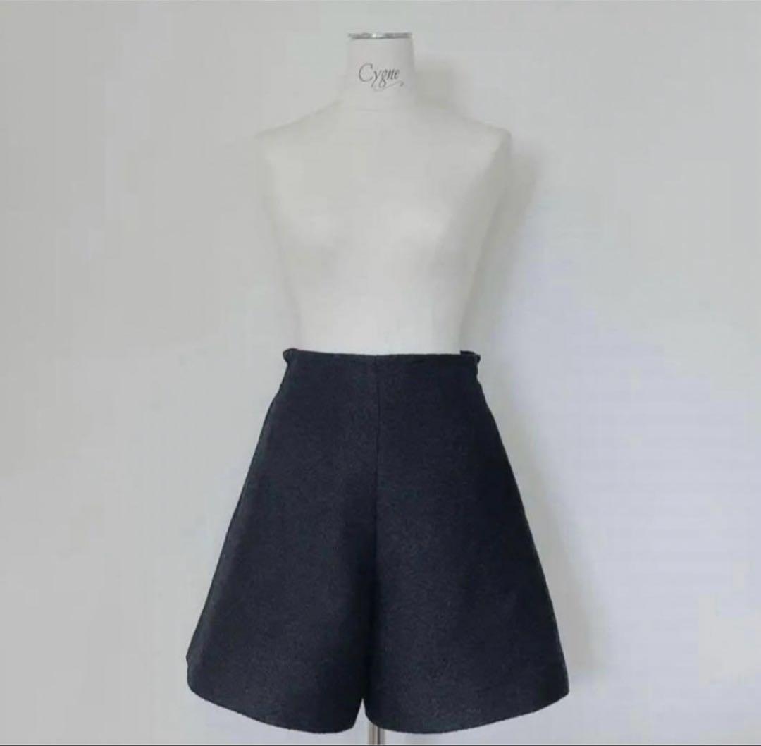 美品　シーニュ cygne ツイード ショートパンツ 黒　joelleサイズ0 シーニュ ツイード ショートパンツ 黒 - メルカリ