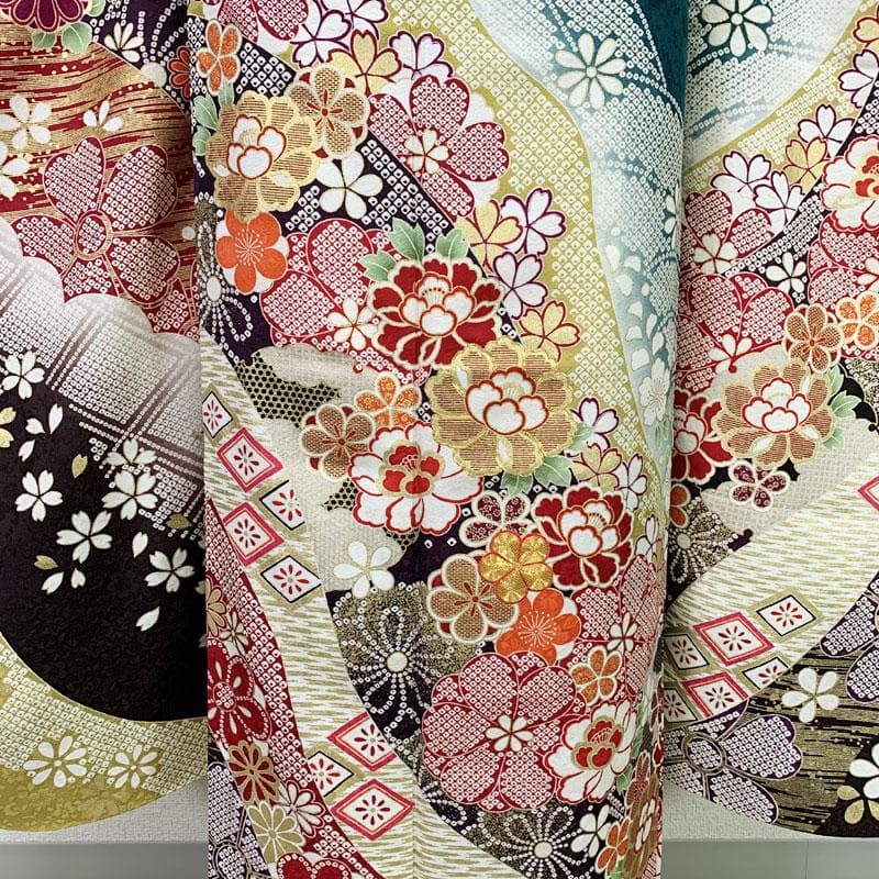 602z52☆中振袖 古典柄 金駒刺繍 金彩 青緑☆美品 成人式結婚式 十三