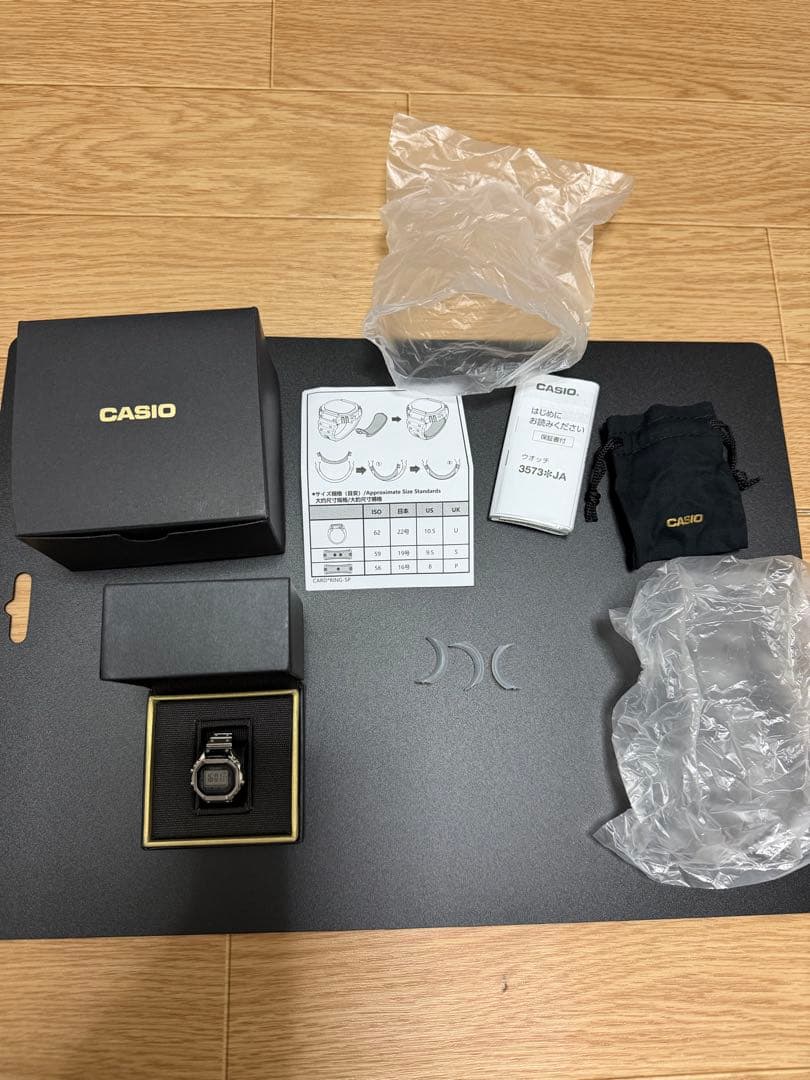 【新品未使用・付属品完備】 CASIO CRW-001-1JR リングウォッチ CASIO（カシオ） ［新品・未使用品］カシオウオッチ50周年記念 限定