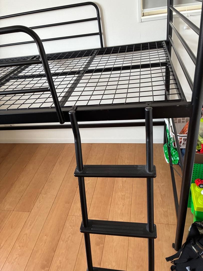 ニトリスチールミドルベッドセパタ ロフトベッド 黒 取り扱い説明書付