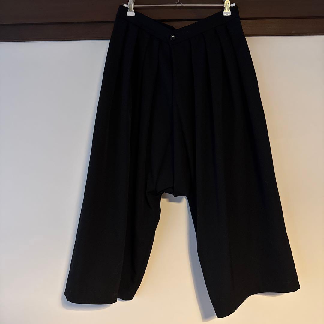 コムデギャルソンコムデギャルソン　ガウチョパンツ（黒） コムデギャルソンCOMME des GARCONS ウールギャバペンギンパンツ 黒S