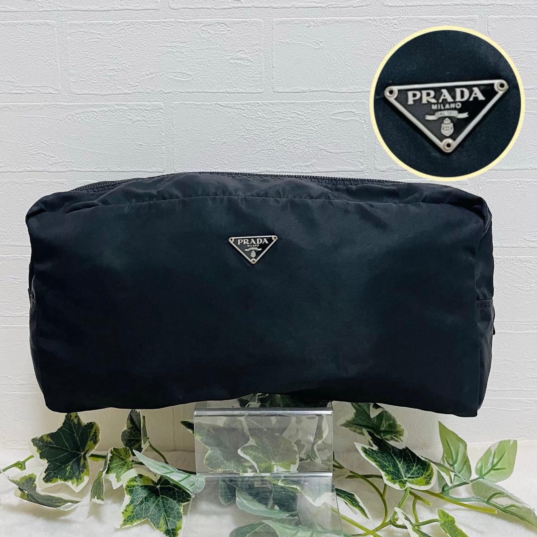 美品✨PRADA プラダ 三角ロゴ ナイロンビッグポーチ クラッチバッグ 黒