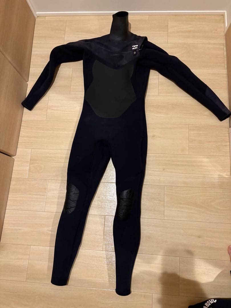 BILLABONG ブラック ウエットスーツ セミドライ　XL 爆買 BILLABONG ビラボン GULLWING JERSEY SEMIDRY 5×3mm BF018-623