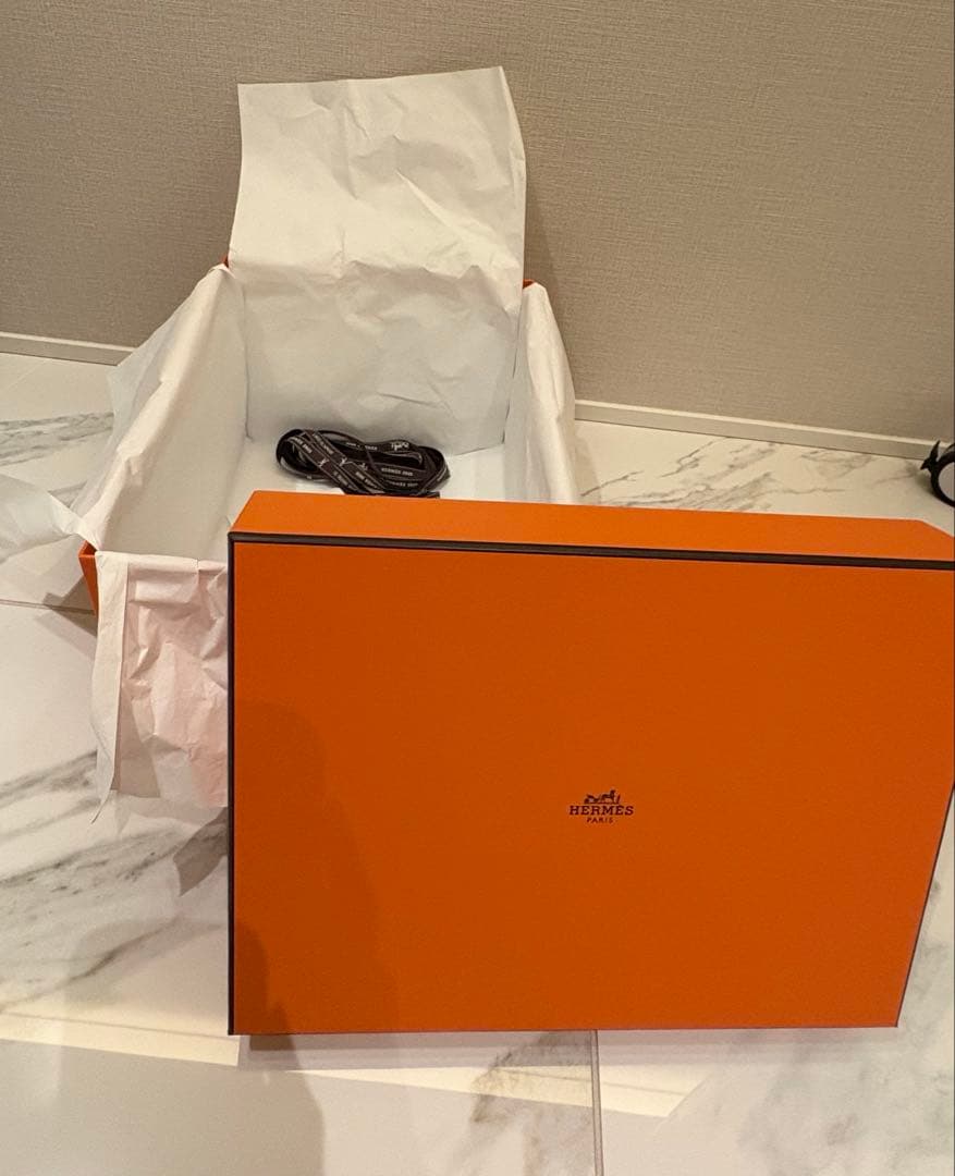 エルメス HERMES 空箱　ピコタンPM用　ペーパーリボン説明書つき エルメス 「HERMES」小物用空箱 2個 (6025) 正規品 付属品 メッセージ