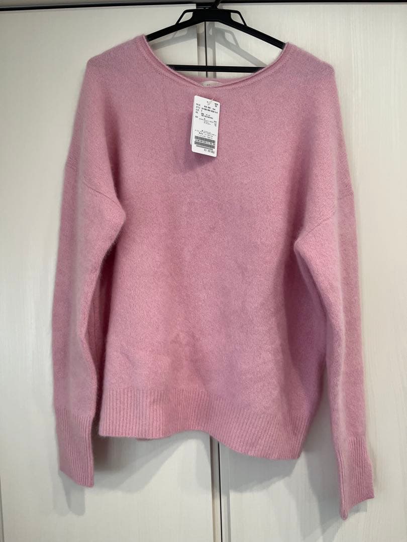 【新品】IENA fluffyファー プルオーバー ファーニット ピンク IENA（イエナ）の「fluffyファー プルオーバー（ニット/セーター