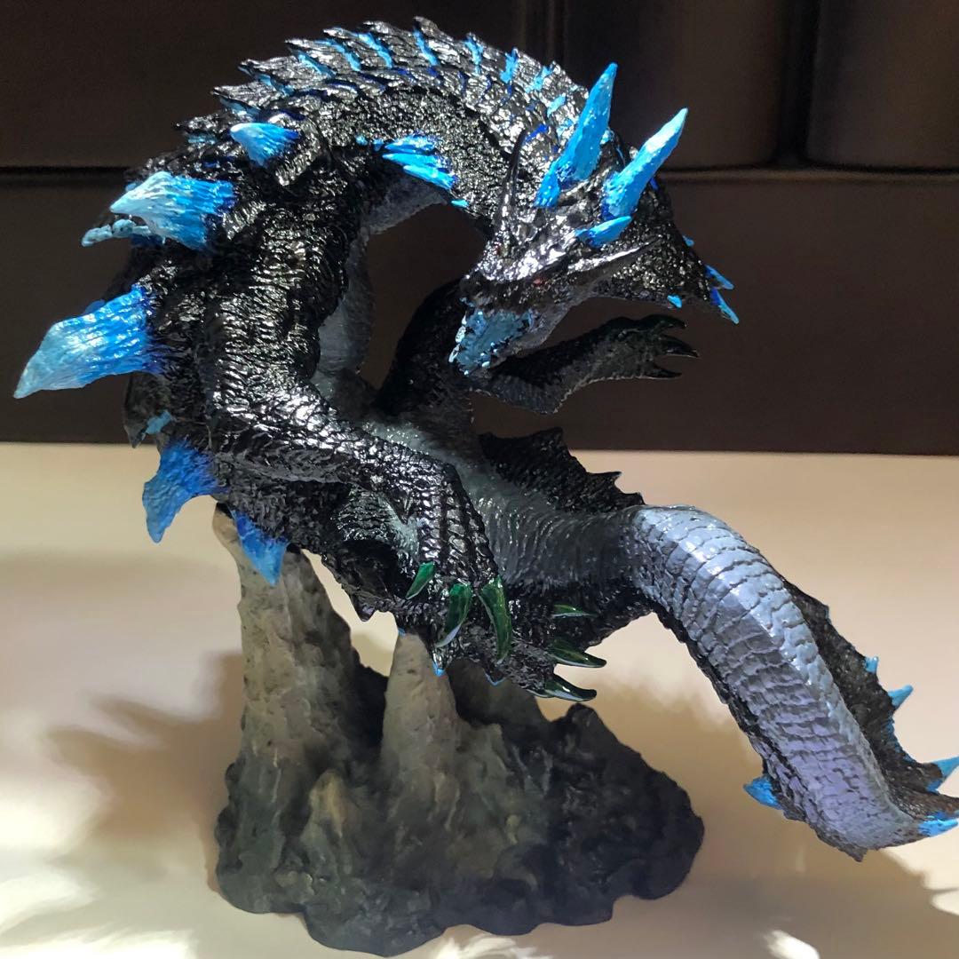 塗装済み ラギアクルス希少種 クリエイターズモデル フィギュア - メルカリ