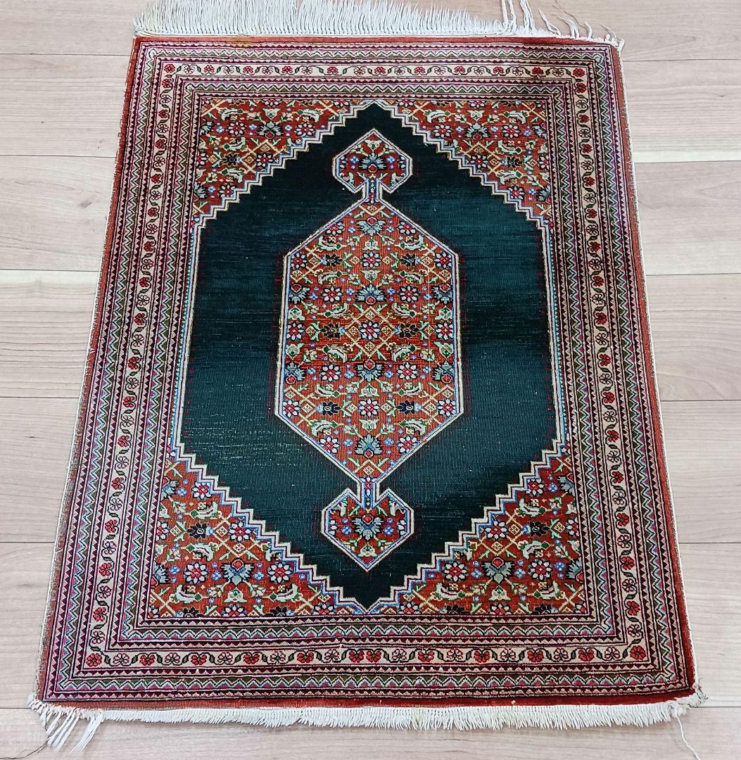 専用Y3250 ペルシャ絨毯 クム産 シルク100% 手織り90万ノット ペルシャ絨毯 クム産 シルク100% モハマドジャムシディ工房 最高密度