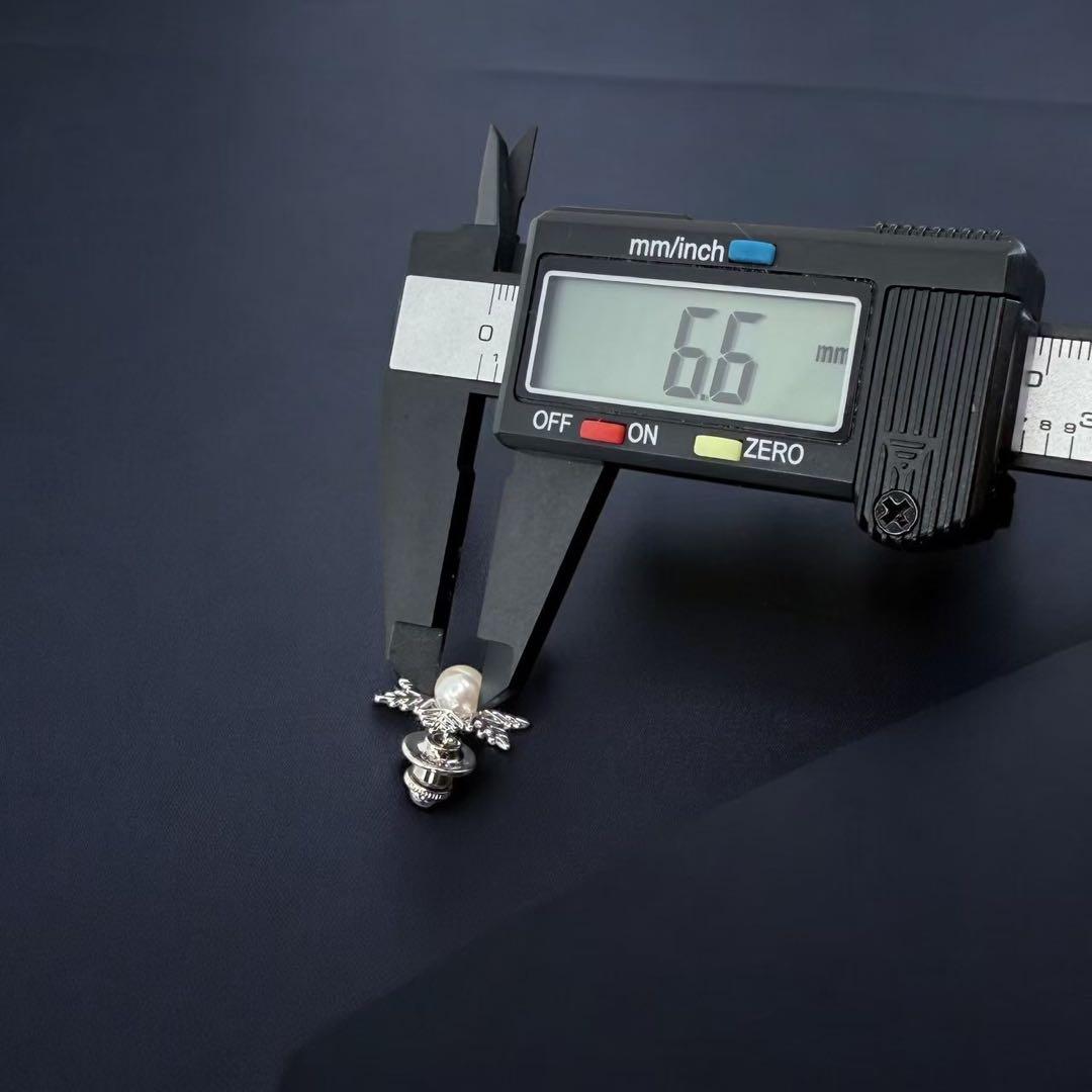 新品同様】ミキモト ピンブローチ バッチ コサージュ アコヤ パール 雪