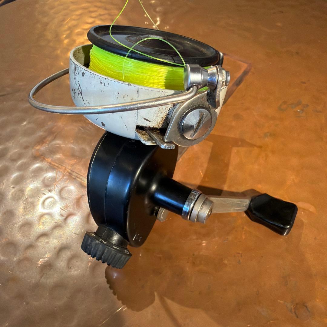 ABU Svängsta 333 71年製（047100）Sweden製 動作品 - メルカリ