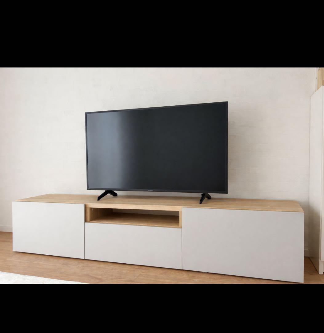 【最終値下げ】IKEA BESTA テレビ台 幅180cm ホワイト/ナチュラル IKEAのベストー 床置きテレビ台 幅180cmの組み合わせを紹介｜BESTA