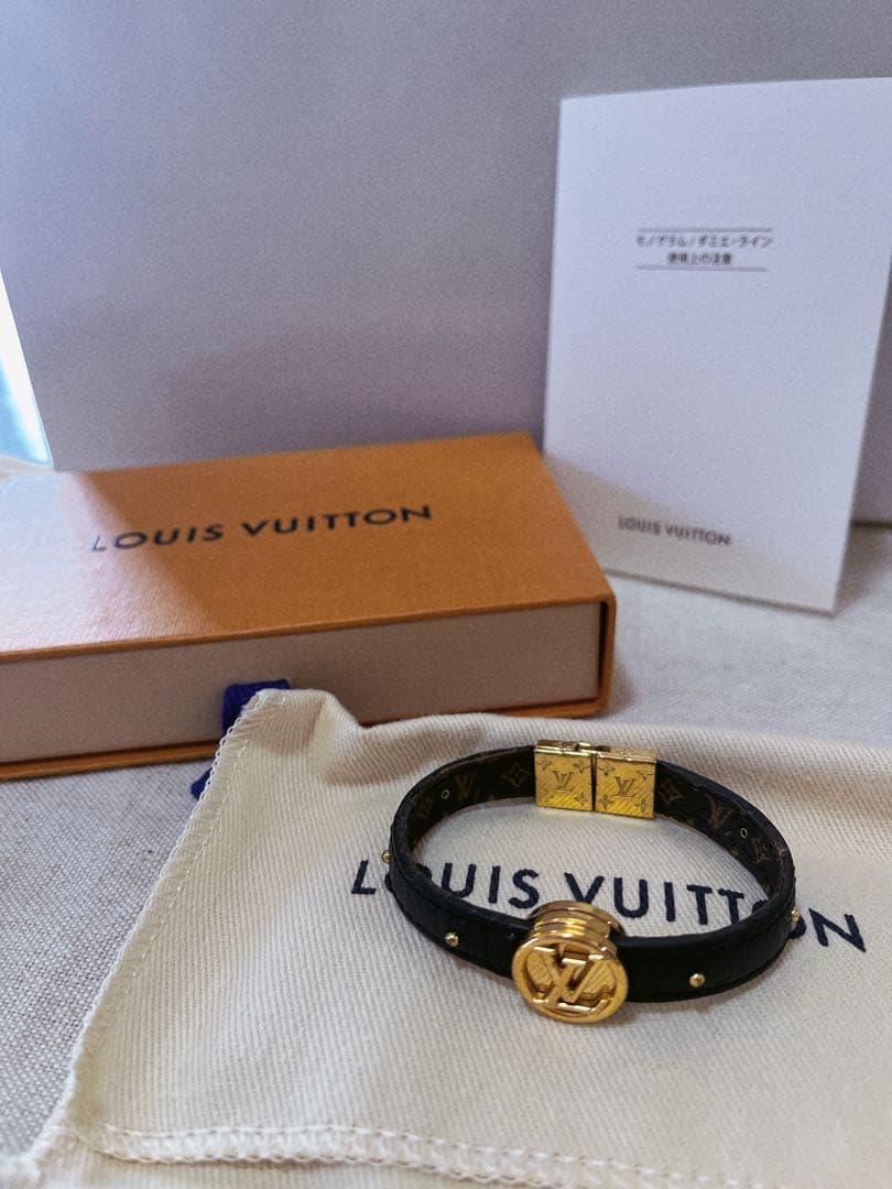 ルイヴィトン モノグラム サークルLV リバーシブル ブレスレット Brand Max】ルイヴィトン・ヴィトン・エルメス・シャネル・カルティエ