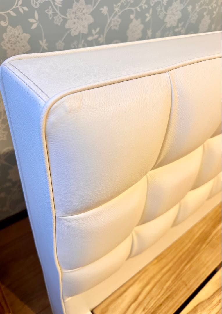 美品送料込み】シモンズ ダブルベット フレームのみ ロココ調 Simmons