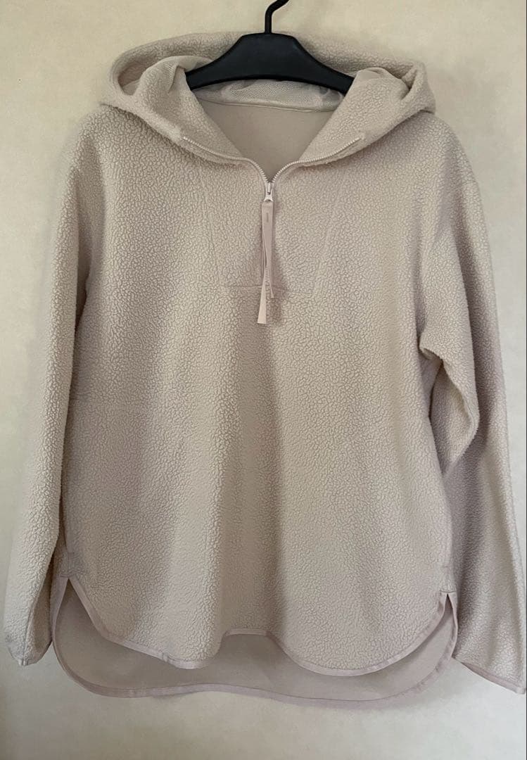 チャコット プルオーバー フーデット ボア