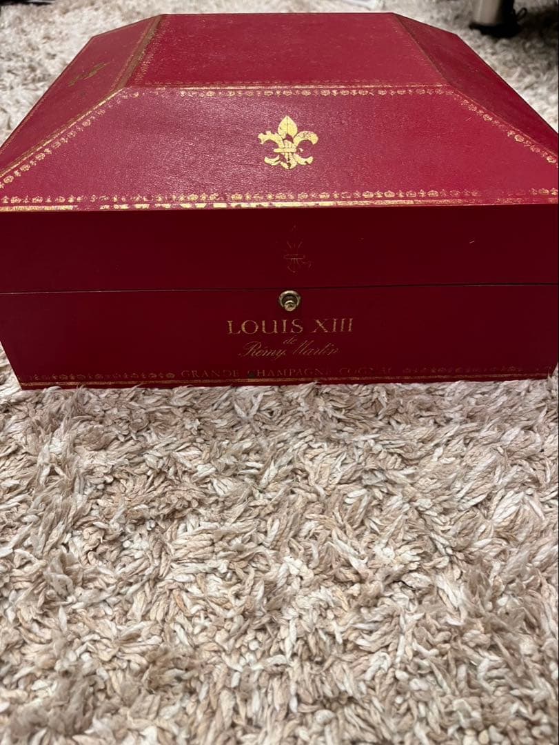❤️最終値下げ‼️REMY MARTIN LOUIS XIII金キャップ 四角形箱