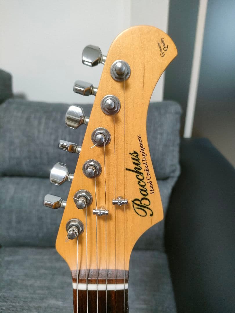 最終値引き Bacchus BJM-500G/R バッカス ジャズマスター - メルカリ