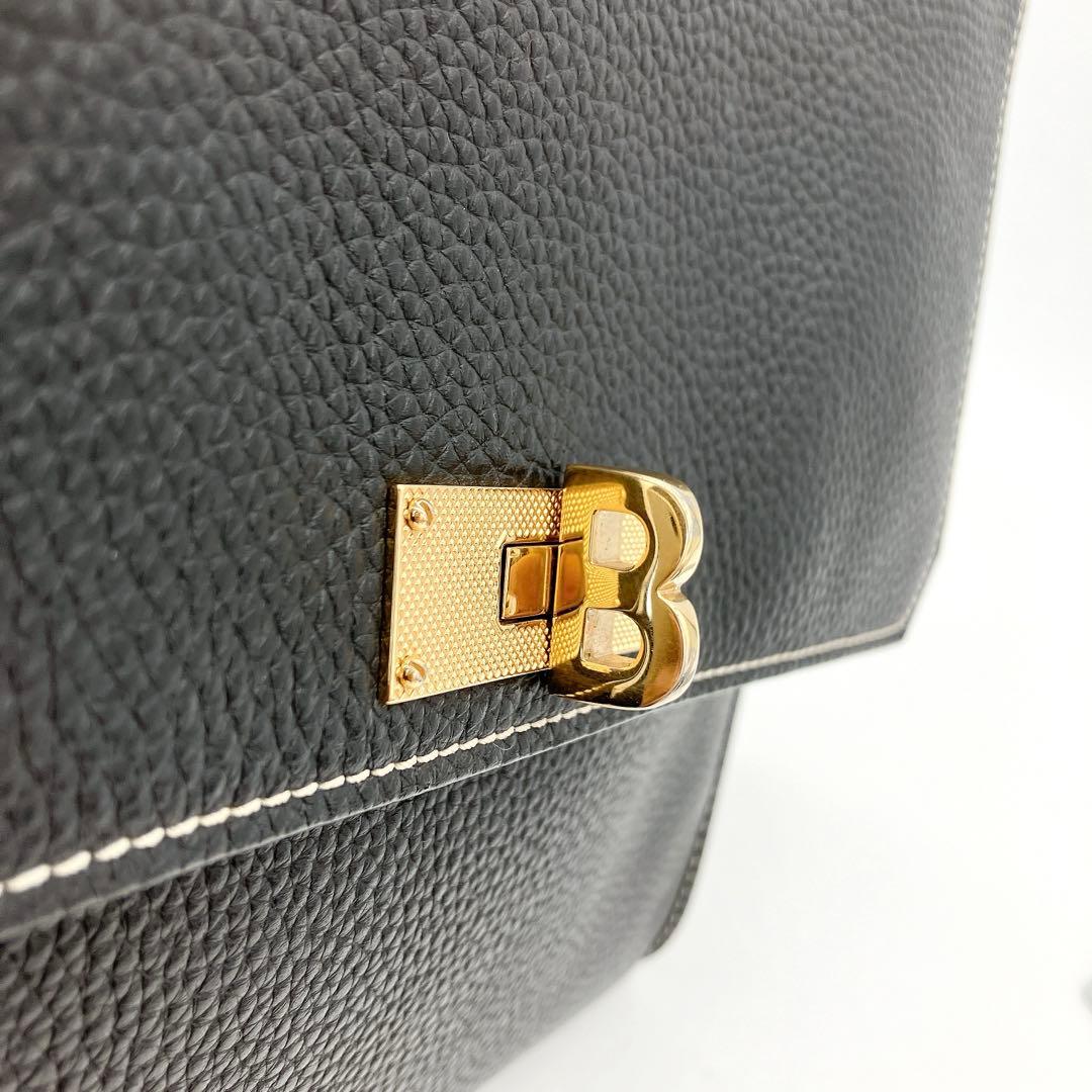 美品 BALLY ハンドバッグ Bターンロック ブラック シュリンクレザー