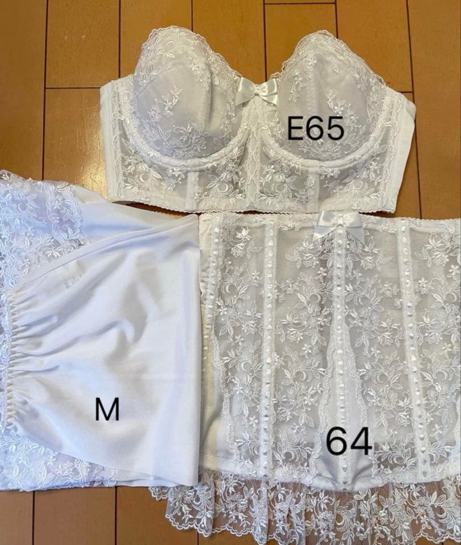 セモア ブライダルインナーE65 64 M - メルカリ