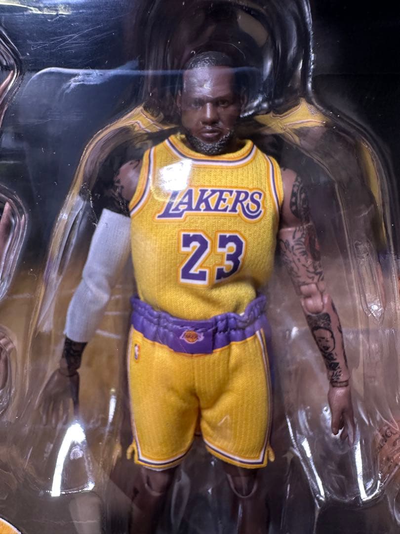 未開封 MAFEX 127 レブロン・ジェームズアクション フィギュア 一番