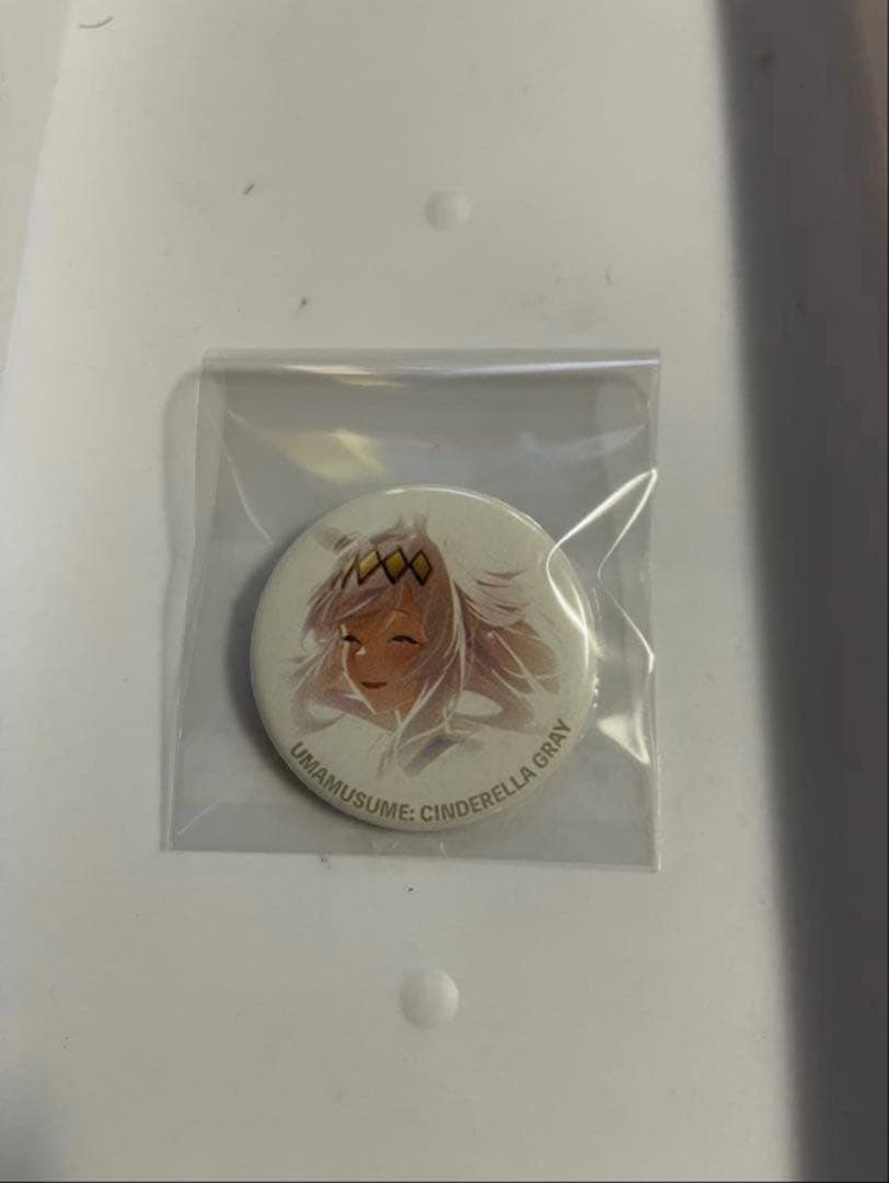 缶バッジ オグリキャップ ∞ ウマ娘 シンデレラグレイ シングレ アニメ『ウマ娘 シンデレラグレイ』 グリッター缶バッジ／オグリ