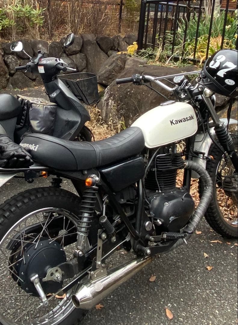 250TR 純正シート タックロールシート カワサキ タンデムシート - メルカリ