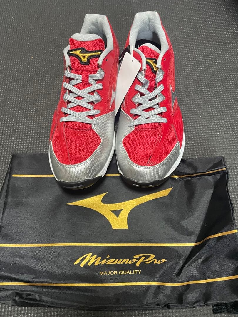 新品/未使用/箱付】ミズノプロ 侍ジャパン公式 トレーニングシューズ