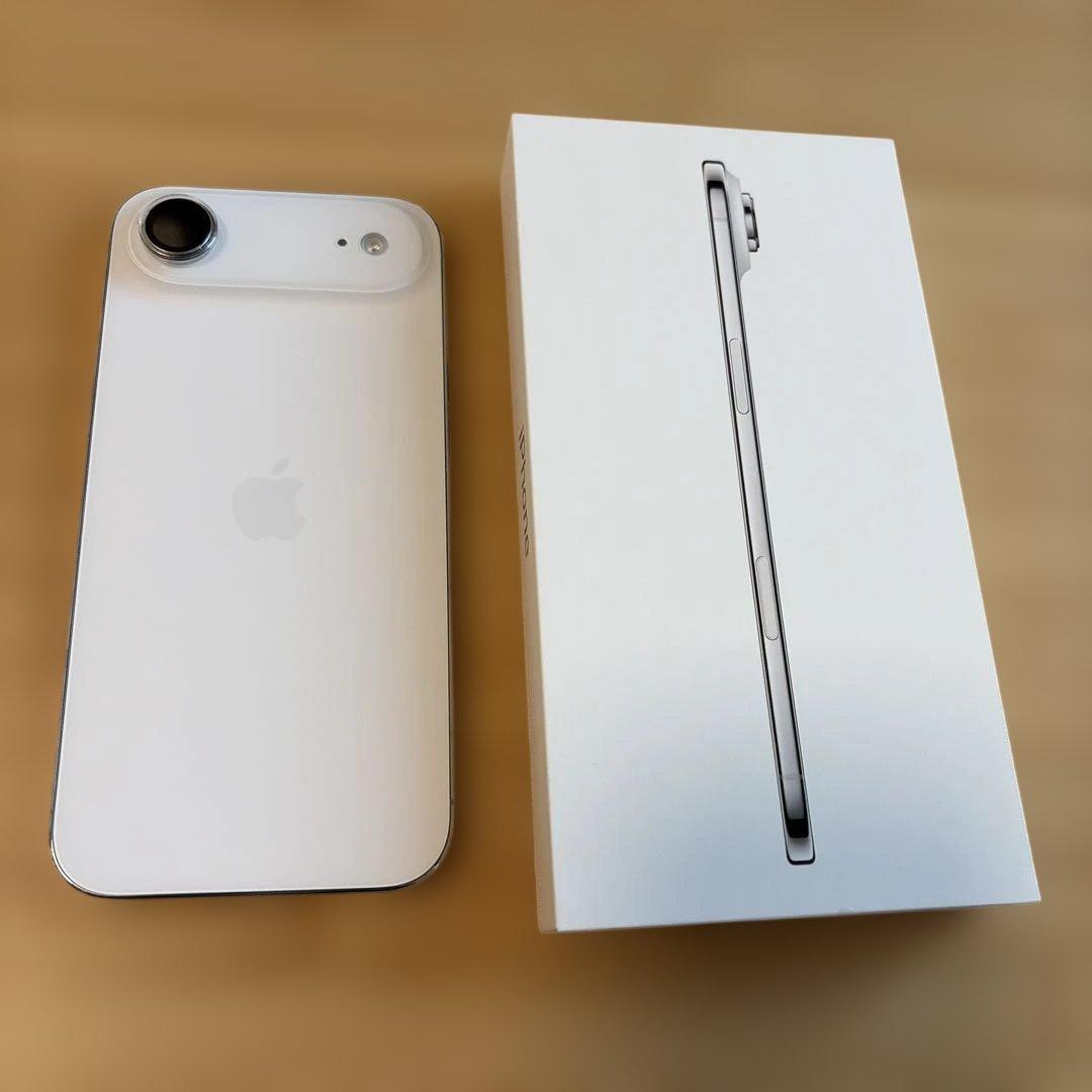 【極美品】iPhone Air Cloud White 256GB 付属品未使用 Amazon.com: iPhone Air Cloud White, 256GB : Electronics