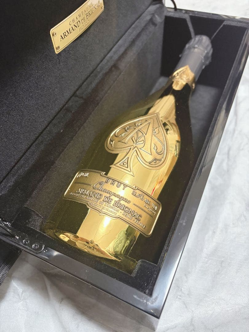 アルマンドブリニャックブリュット750ml 専用ボックス付き ★値下げ可 楽天市場】【送料無料】アルマンドブリニャック ブリュット ゴールド